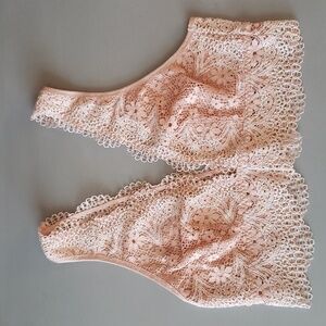 Like new Victoria's Secret lace Bralette